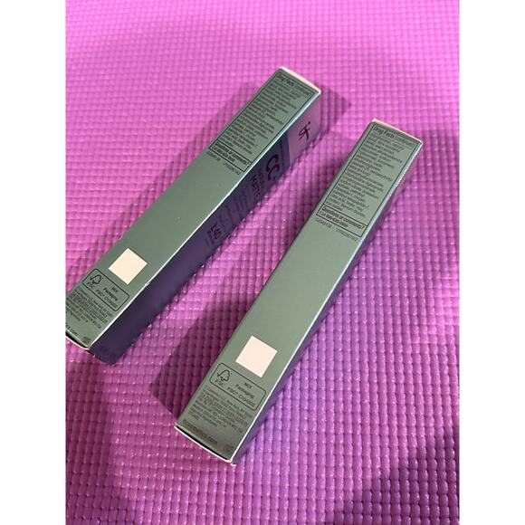 2 it Cosmetics CC Natural Matte Full Coverage Cream Skin Serum SPF 40 Foundation - Picture 4 of 5